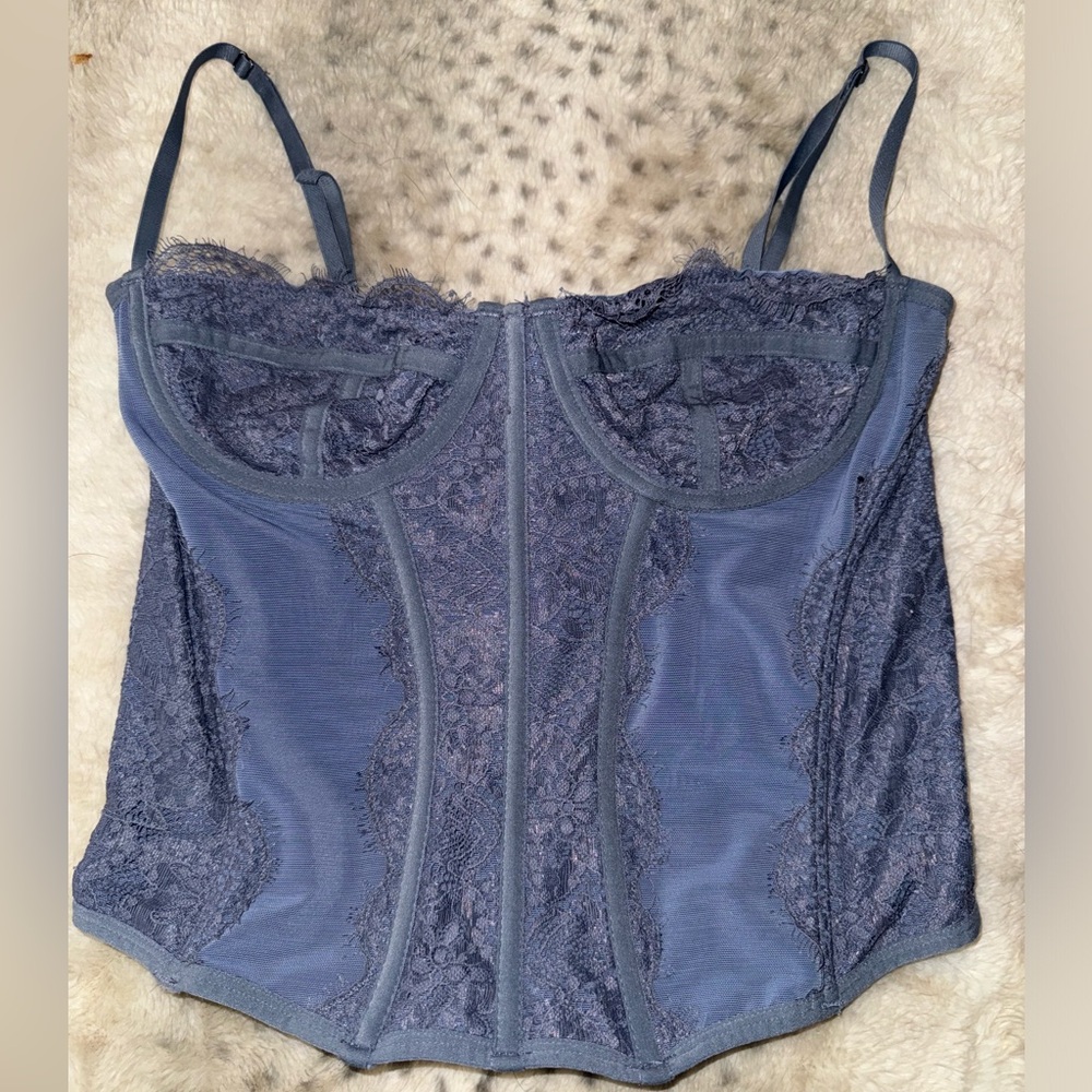 Urban out from under corset